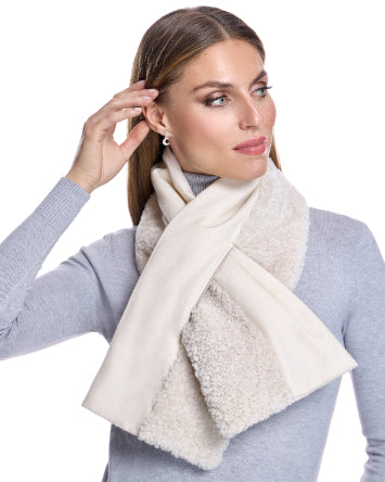 Cashmere Blend and Shearling pull thru Scarf