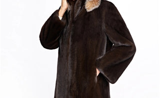 How to Choose a Ladies Fur Coat: What to Evaluate
