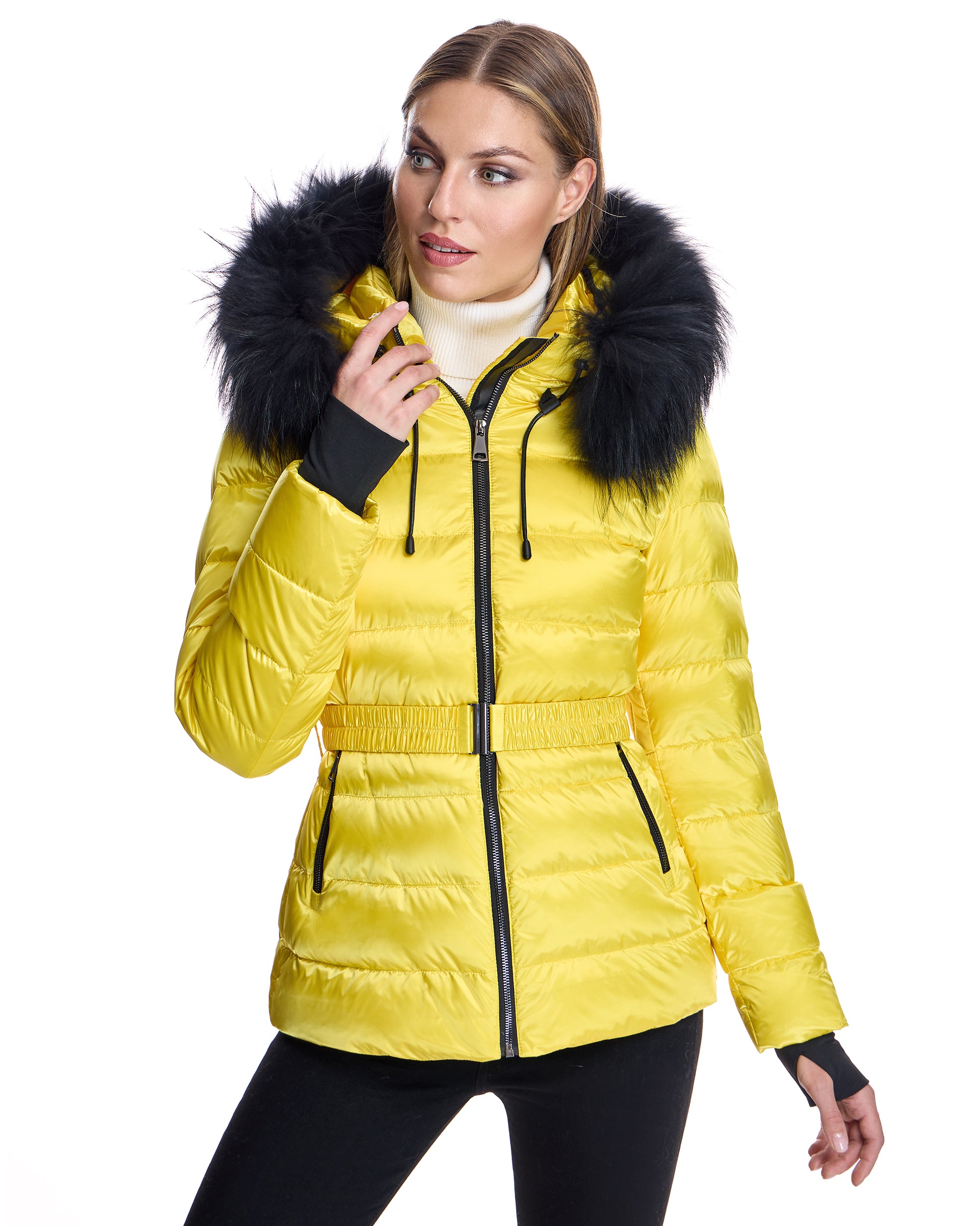 Chaqueta acolchada de nailon con capucha con ribete de mapache