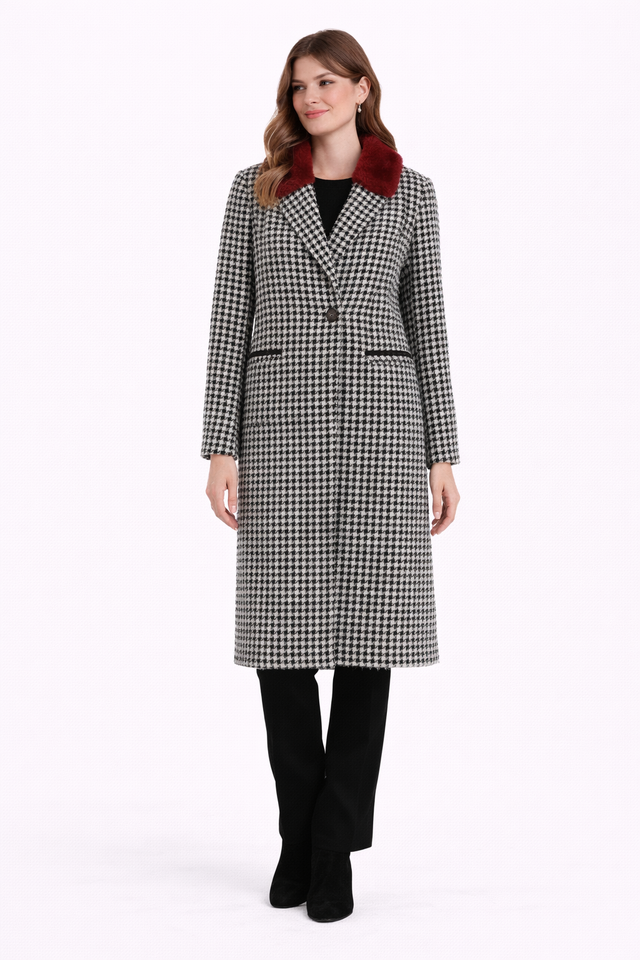 Black & White Houndstooth Wool Blend coat with Mink Trim-41"